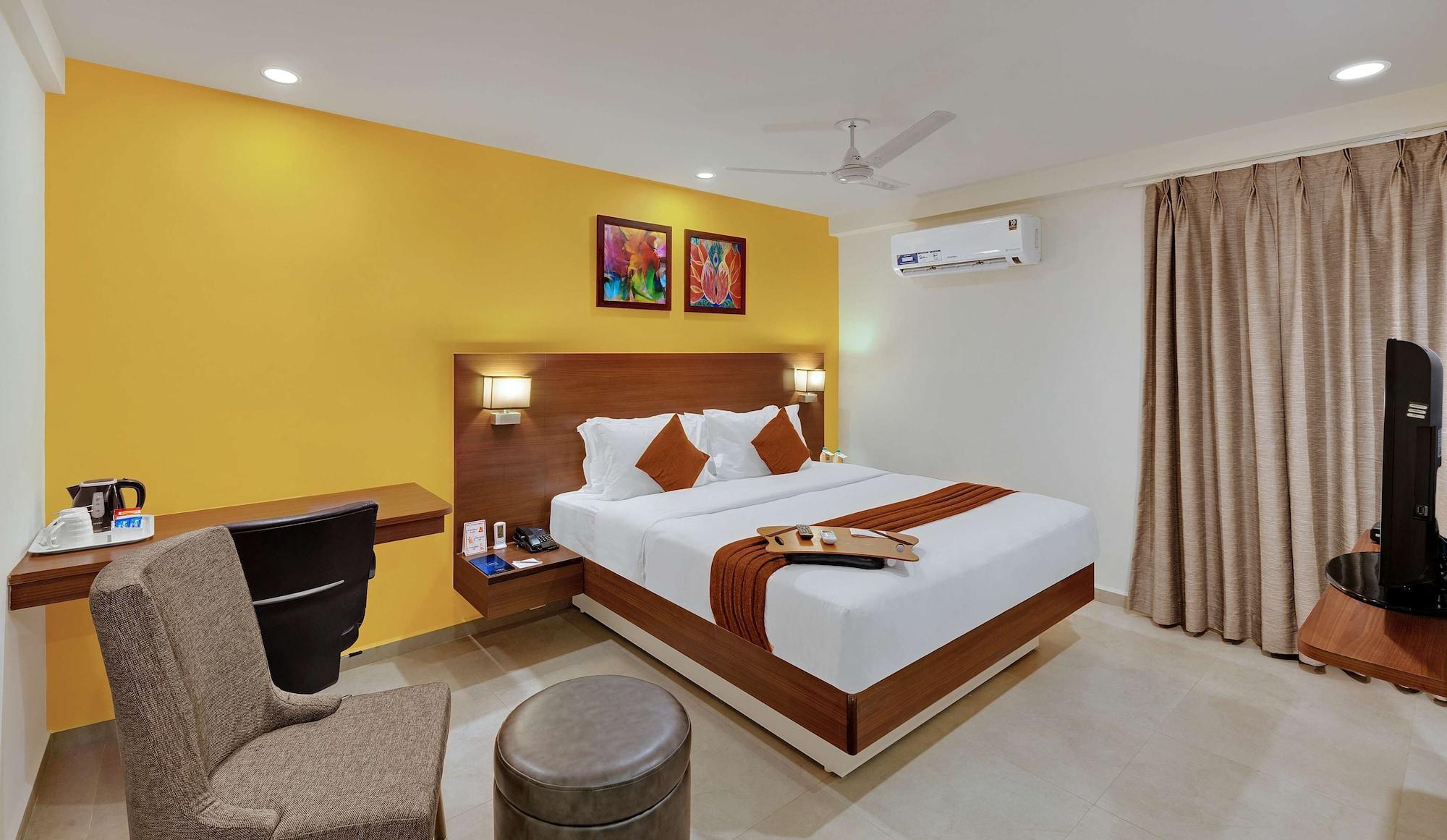Best Western Alkapuri, Vadodara Bagian luar foto